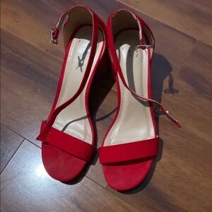 🔮 5 for $20 🔮 Red heels